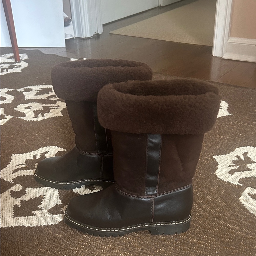 Brown Sorel Shearling-Lined Boots